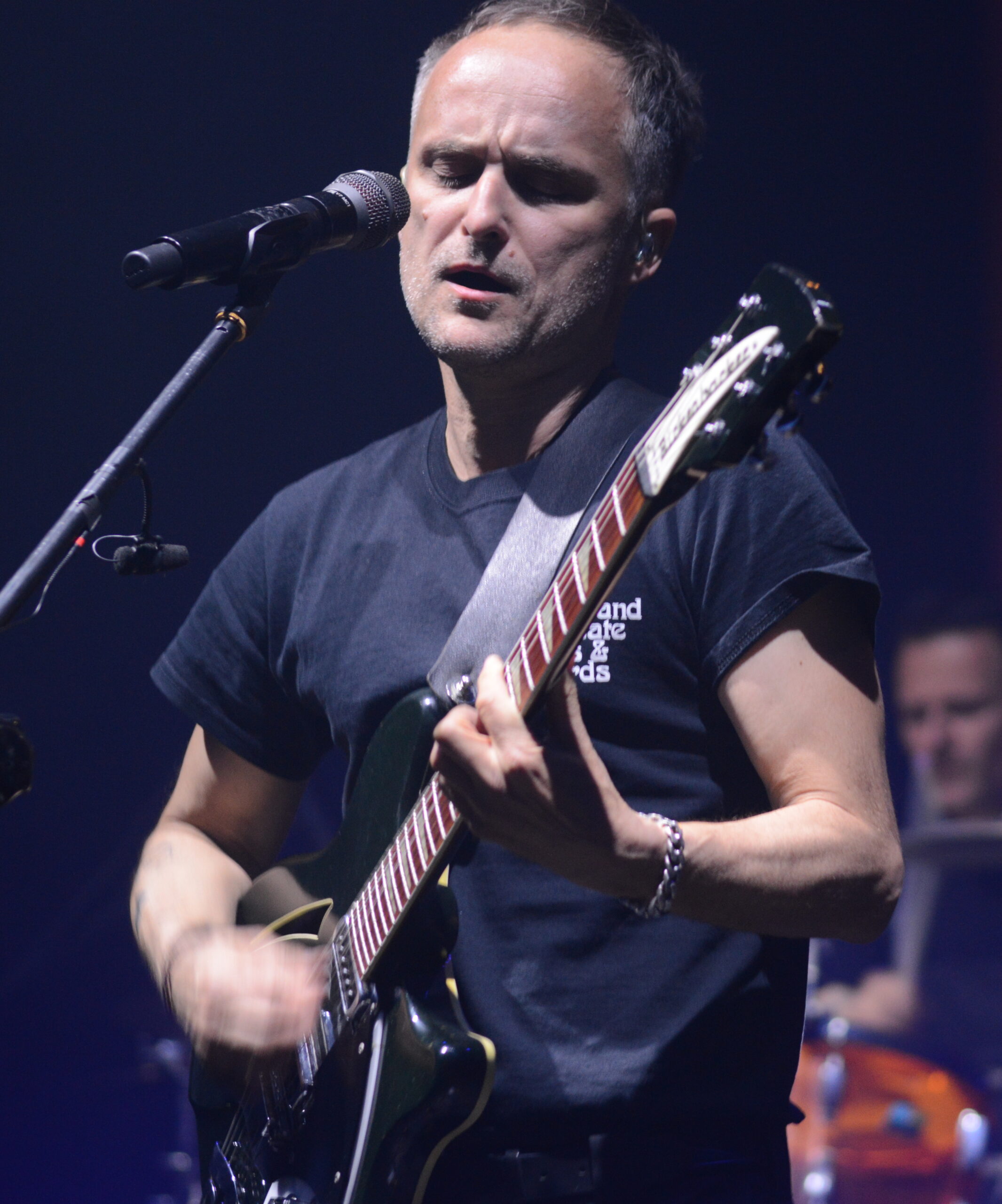 Zdjęcie przedstawiające Artur Rojek. InterpretacjePiosenek.pl - Największa baza interpretacji piosenek w Polsce.