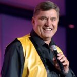 Zdjęcie przedstawiające Bayer full. InterpretacjePiosenek.pl - Największa baza interpretacji piosenek w Polsce.