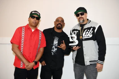 Zdjęcie przedstawiające Cypress Hill. InterpretacjePiosenek.pl - Największa baza interpretacji piosenek w Polsce.