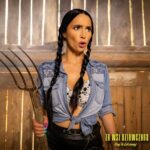 Zdjęcie przedstawiające Daj To Głośniej. InterpretacjePiosenek.pl - Największa baza interpretacji piosenek w Polsce.