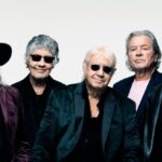 Zdjęcie przedstawiające Deep Purple. InterpretacjePiosenek.pl - Największa baza interpretacji piosenek w Polsce.