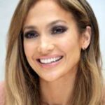 Zdjęcie przedstawiające Jennifer Lopez. InterpretacjePiosenek.pl - Największa baza interpretacji piosenek w Polsce.