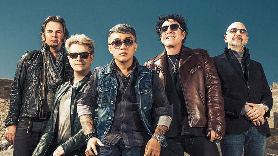 Zdjęcie przedstawiające Journey. InterpretacjePiosenek.pl - Największa baza interpretacji piosenek w Polsce.