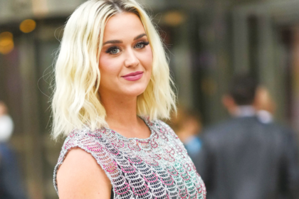 Zdjęcie przedstawiające Katy Perry. InterpretacjePiosenek.pl - Największa baza interpretacji piosenek w Polsce.