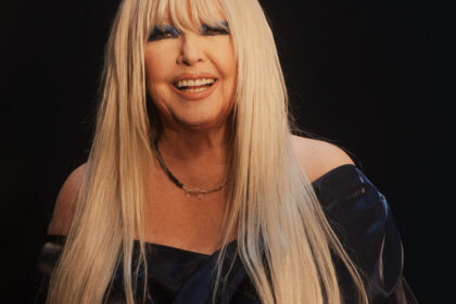 Zdjęcie przedstawiające Maryla Rodowicz. InterpretacjePiosenek.pl - Największa baza interpretacji piosenek w Polsce.