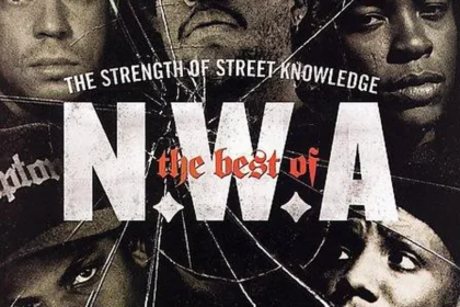 Zdjęcie przedstawiające NWA. InterpretacjePiosenek.pl - Największa baza interpretacji piosenek w Polsce.