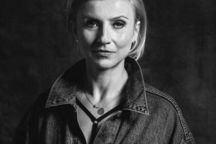 Zdjęcie przedstawiające Novika. InterpretacjePiosenek.pl - Największa baza interpretacji piosenek w Polsce.