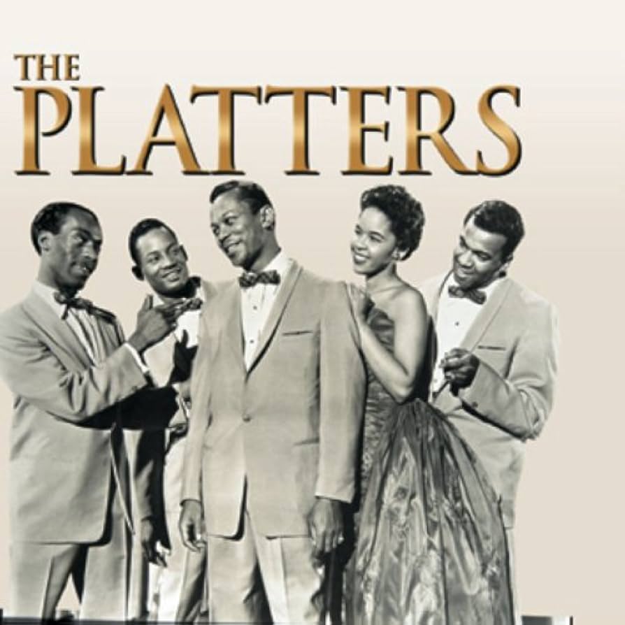 Zdjęcie przedstawiające The Platters. InterpretacjePiosenek.pl - Największa baza interpretacji piosenek w Polsce.
